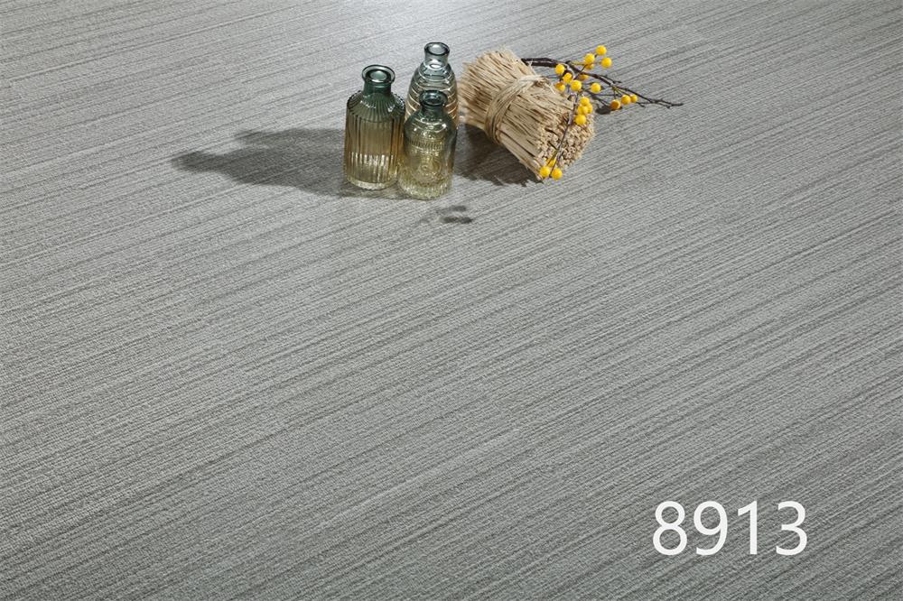 XY8913
