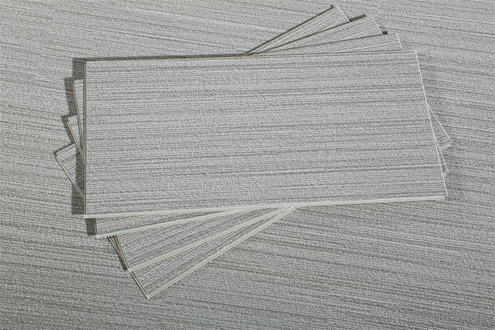 XY8913